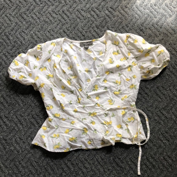 Primark Floral Wrap Blouse - White and Yellow - Picture 9 of 9